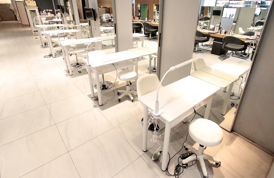 moca京橋店　店内写真